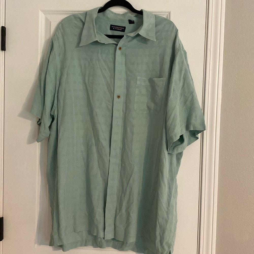 Men’s Roundtree and Yorke Short Sleeve